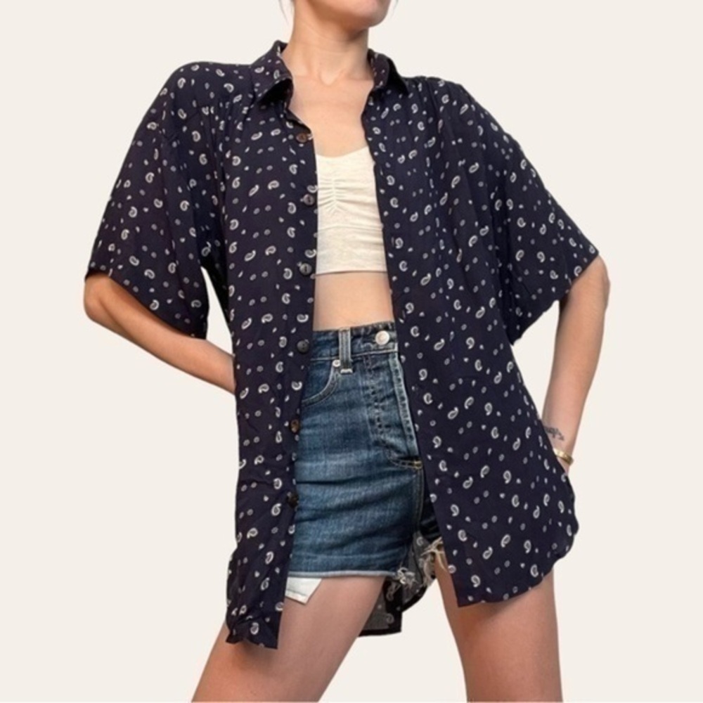 NWT UO Paisley Short Sleeve Button Up